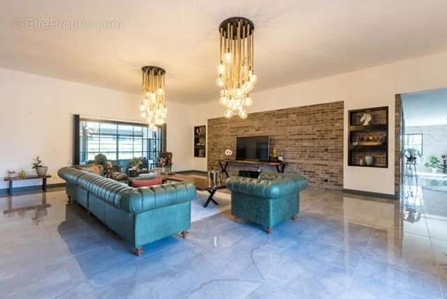 Maison à SABLE-SUR-SARTHE