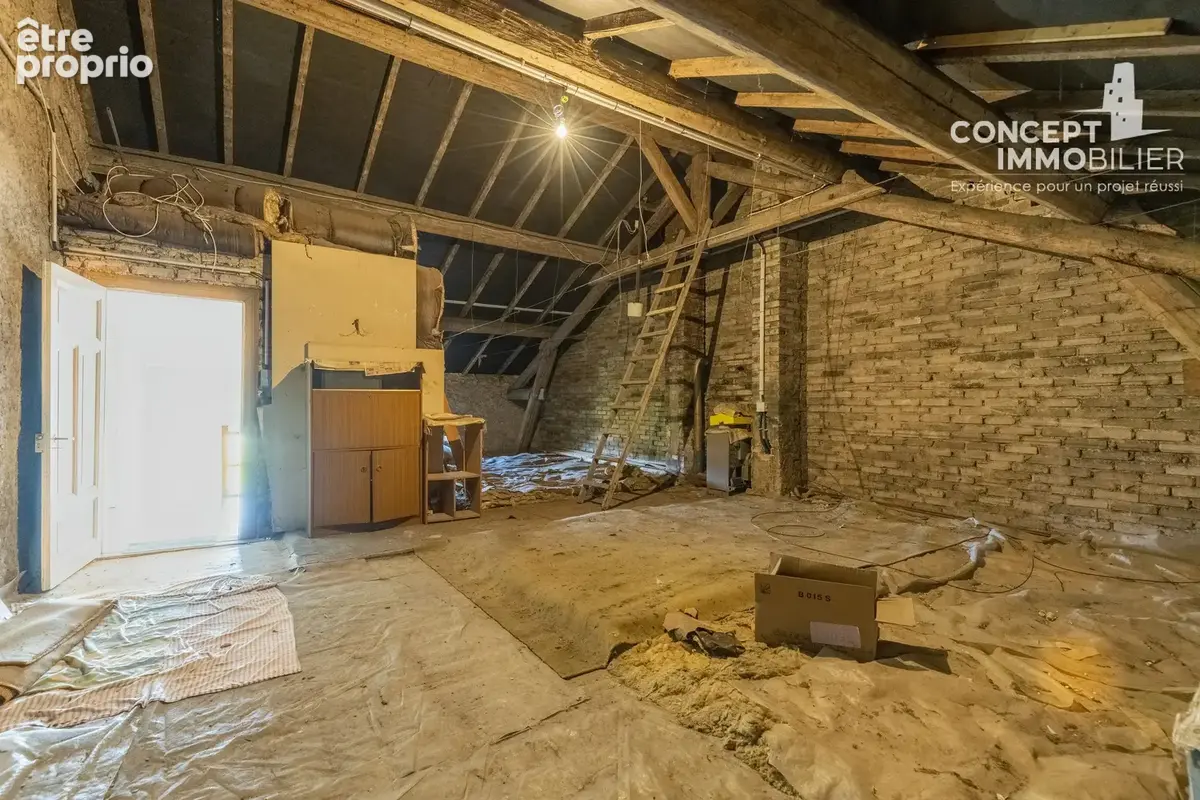 Maison de caractère – 180 m² – Terrasse et combles aménageables - photo 18
