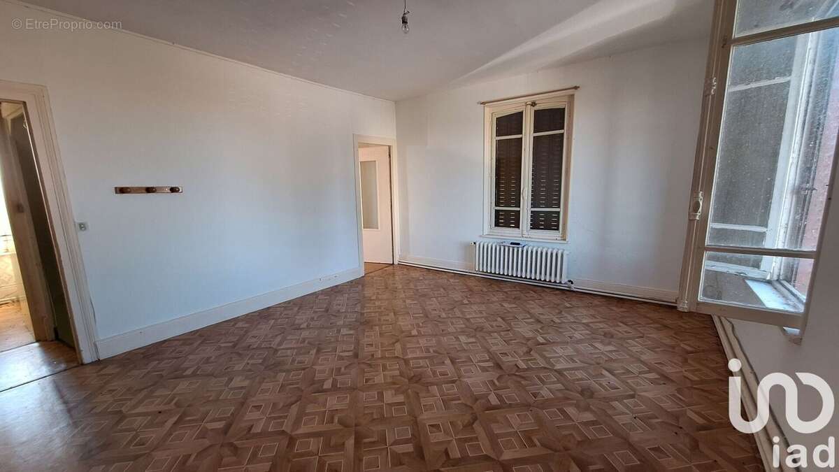 Maison 113 m² à Monthois  - photo 8