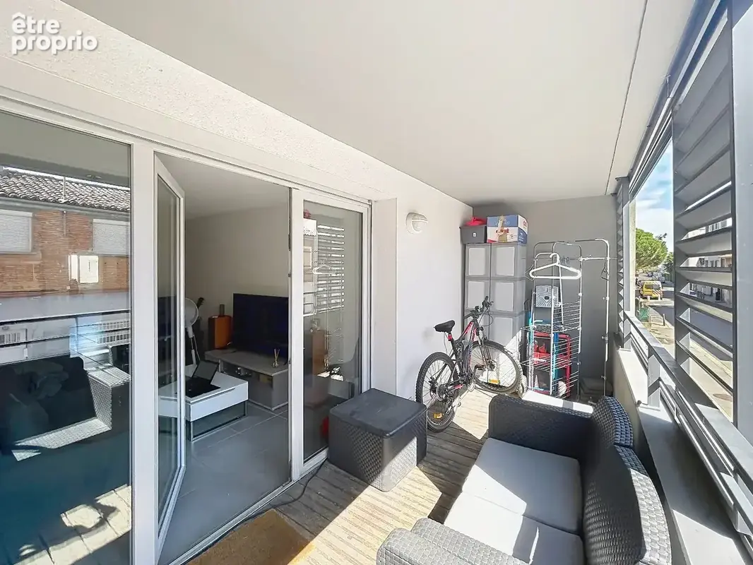Grand Appartement T3 Traversant avec grande terrasse, parking sous sol, Métro à pieds - photo 6