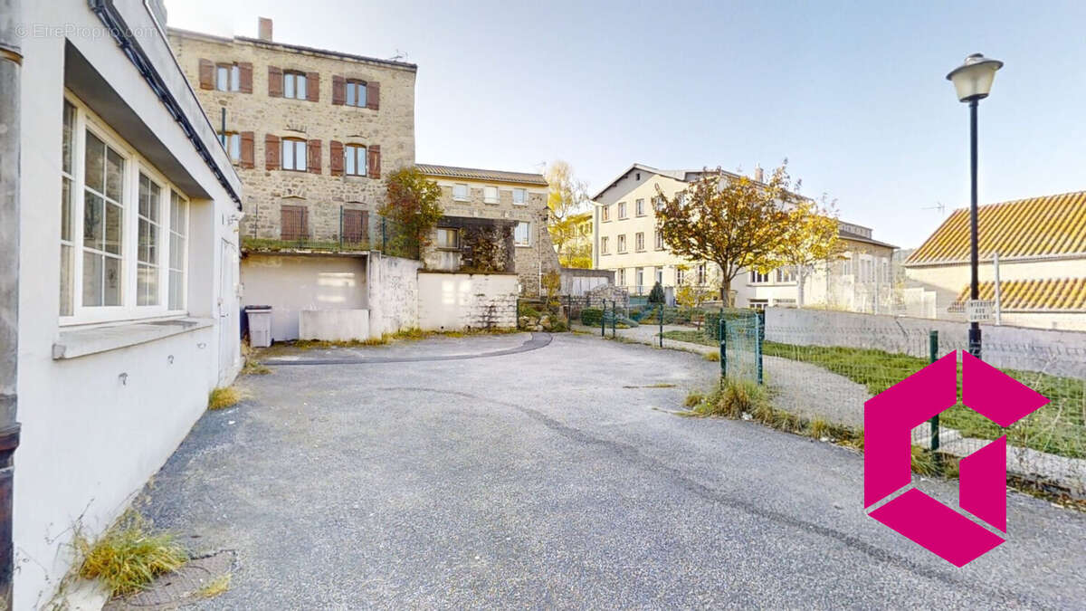 Commerce à DUNIERES