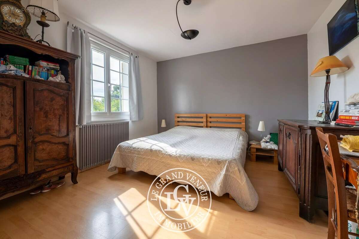 Proche fontainebleau - samois sur seine - maison familiale de 180 m² hab sur sous sol total - photo 15