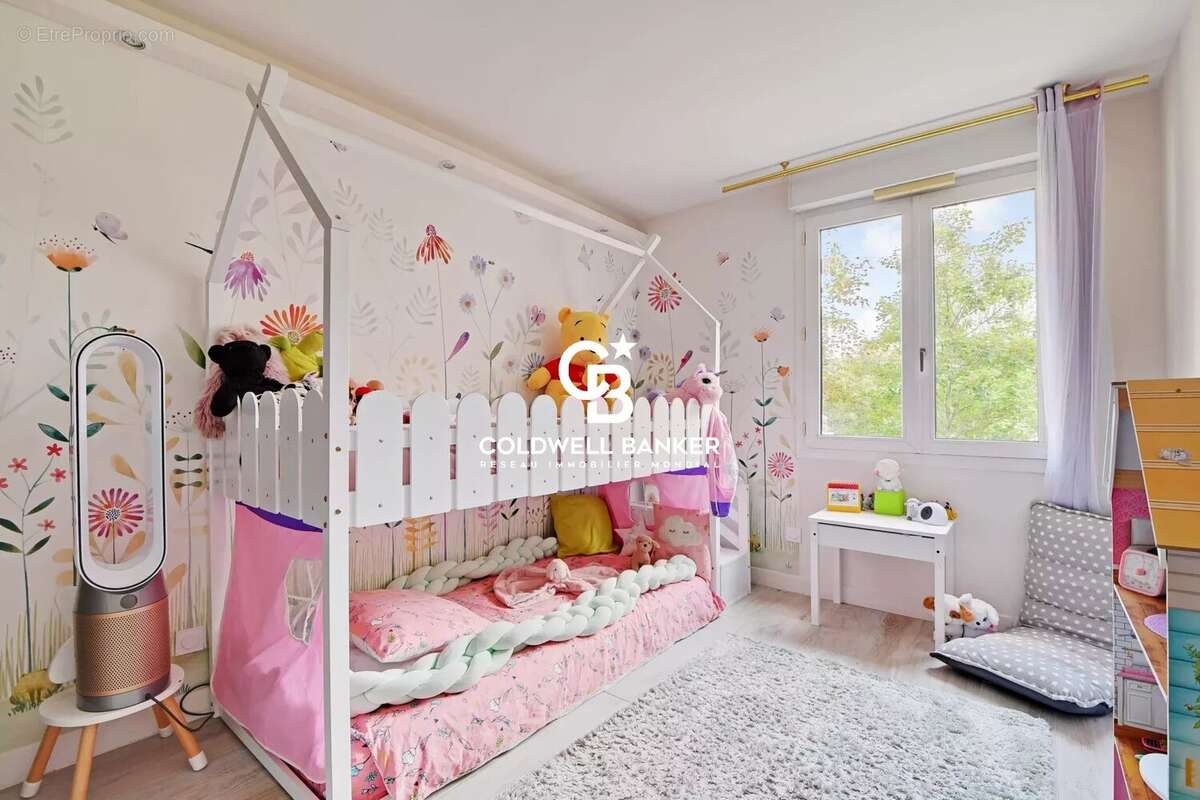 Appartement à ISSY-LES-MOULINEAUX