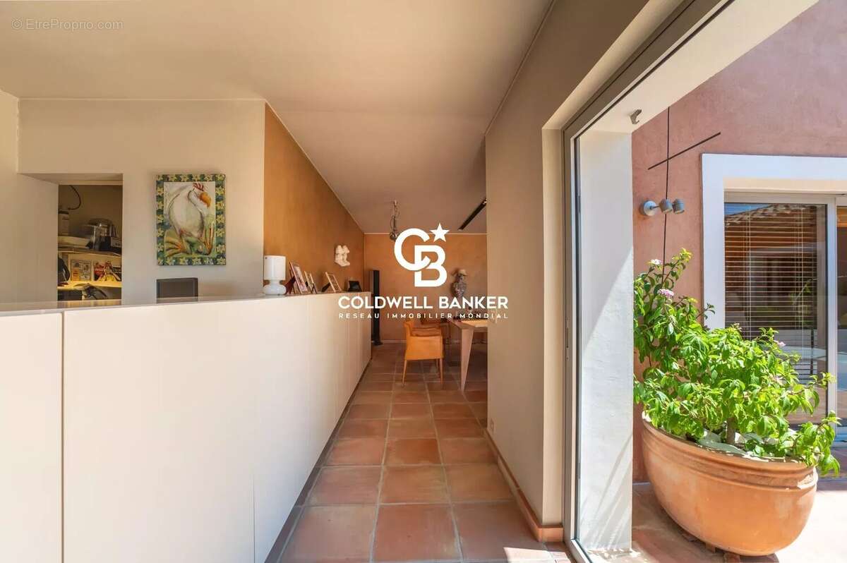 Une signature architecturale d'exception, entre élégance intemporelle et art de vivre - photo 48