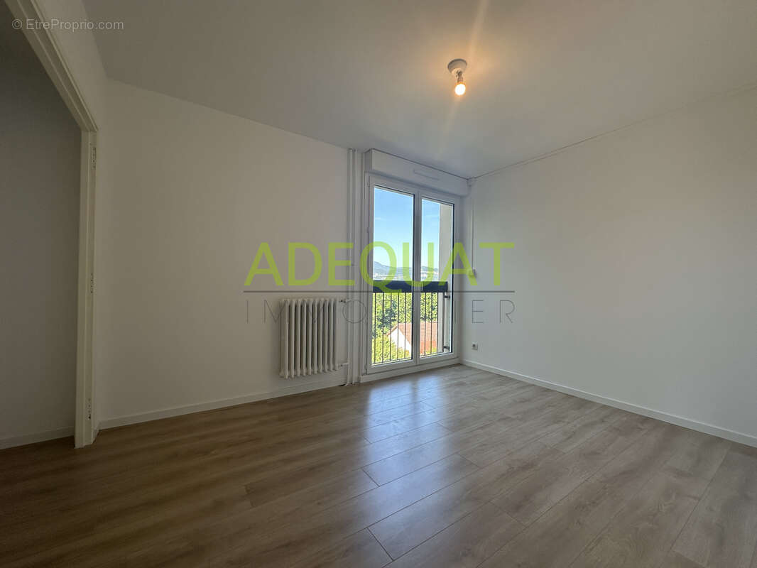 Appartement à LE PONT-DE-BEAUVOISIN