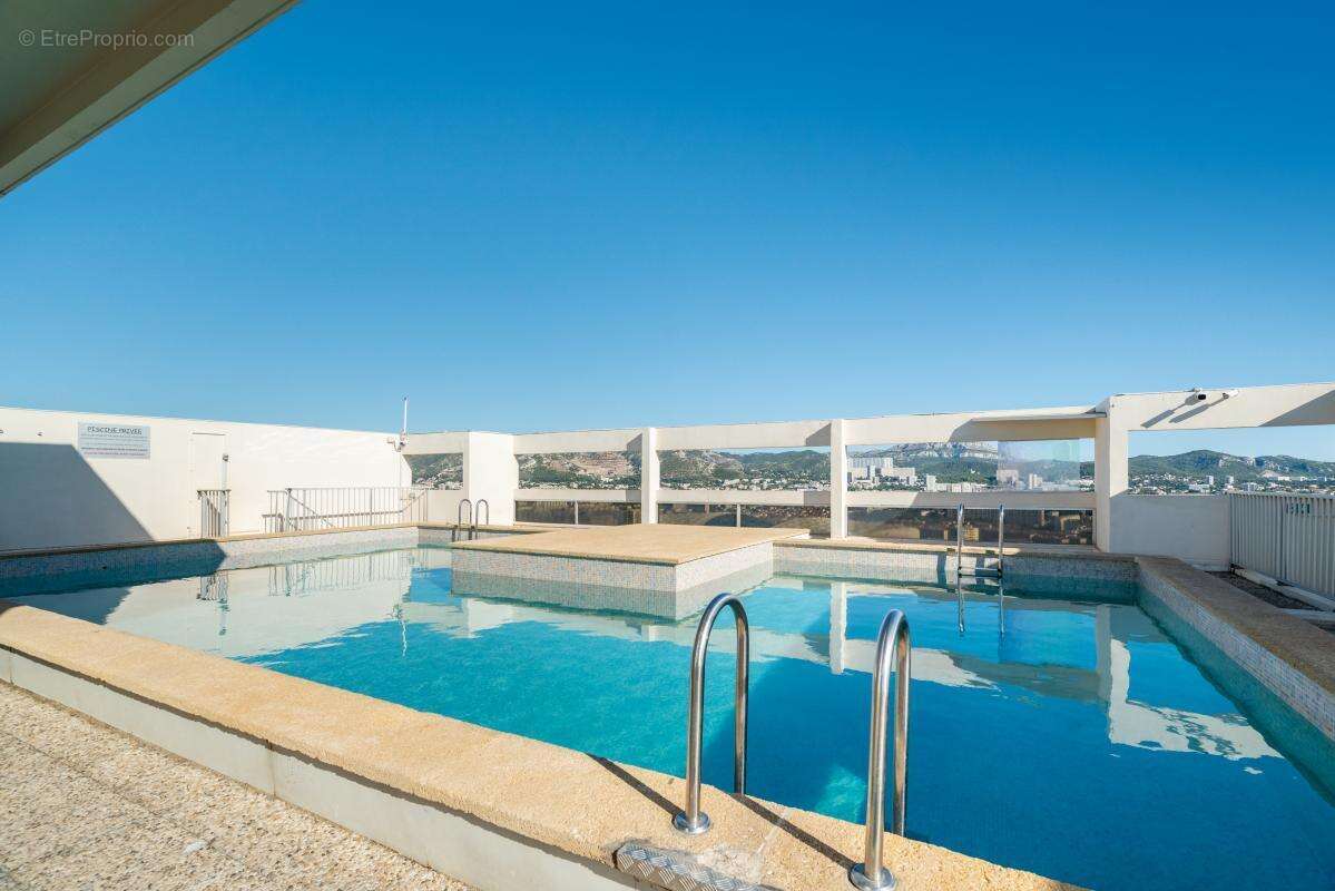 Appartement à MARSEILLE-8E