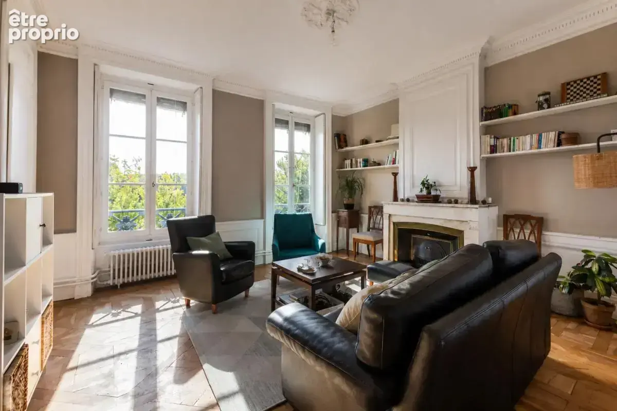 Appartement à LYON-4E