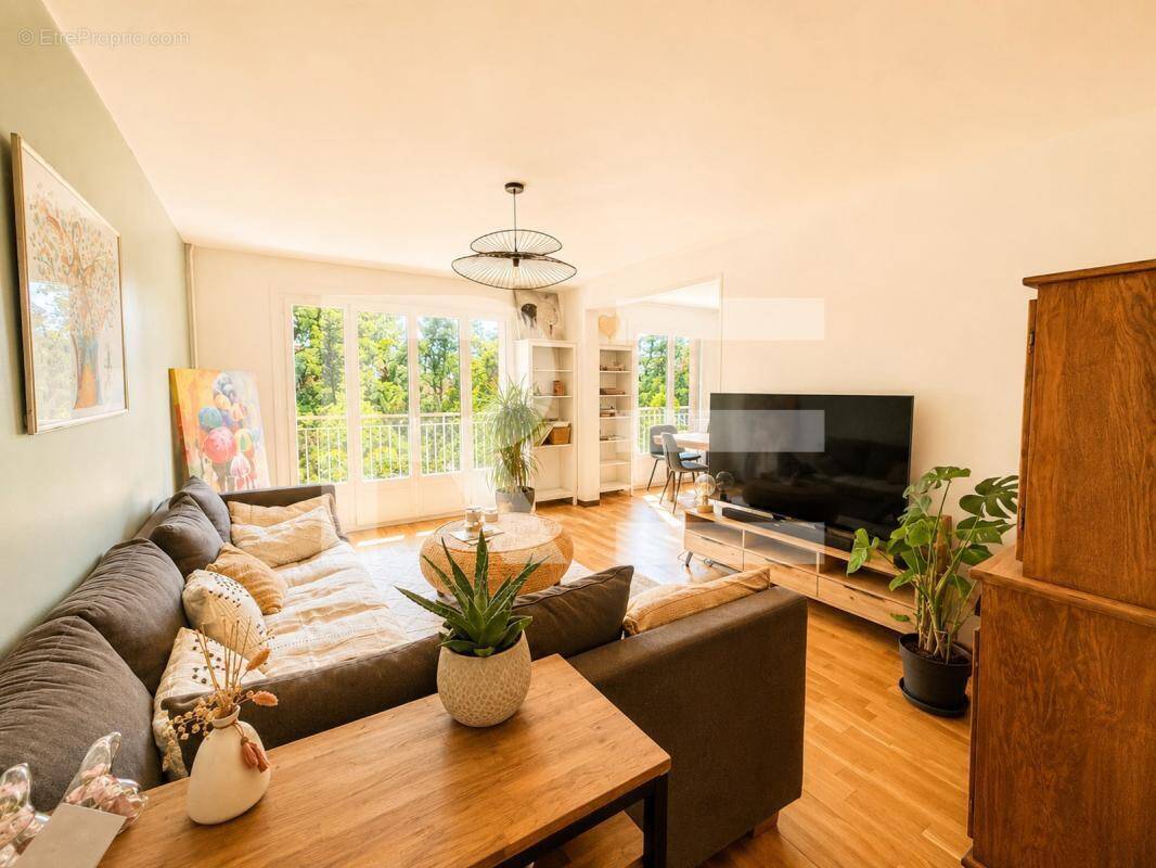 Appartement à NIMES