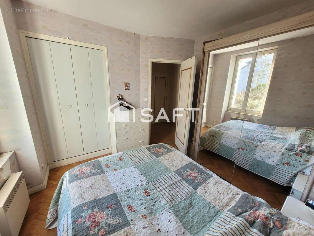 Photo 9 - Maison à DESCARTES