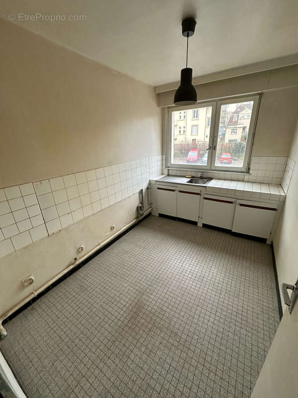 Appartement F2 avec garage   Avenue de Plantières à Metz - photo 5