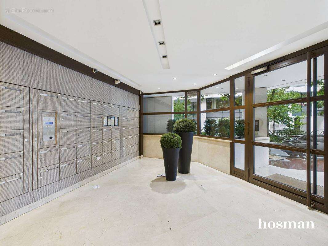 Appartement à LEVALLOIS-PERRET