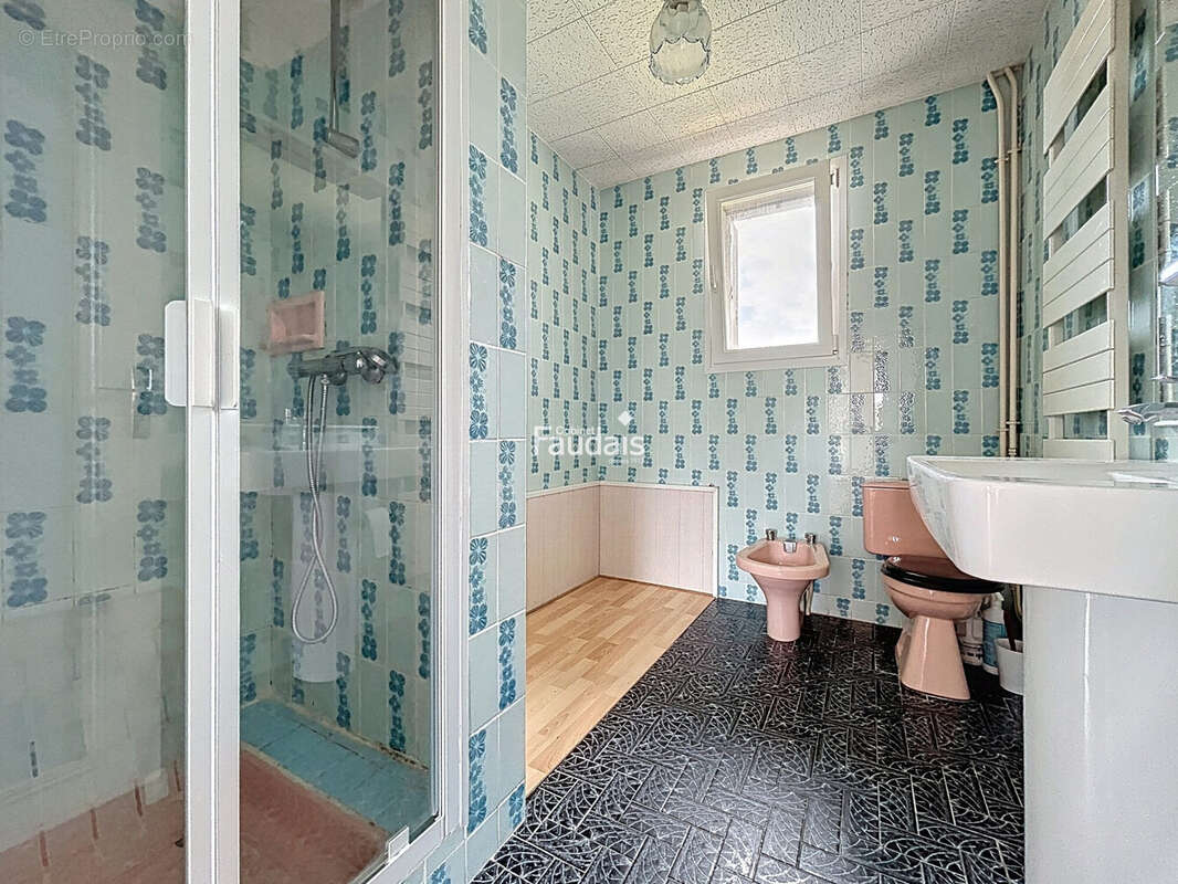 Maison 116 m² à Gouville-Sur-Mer  - photo 7