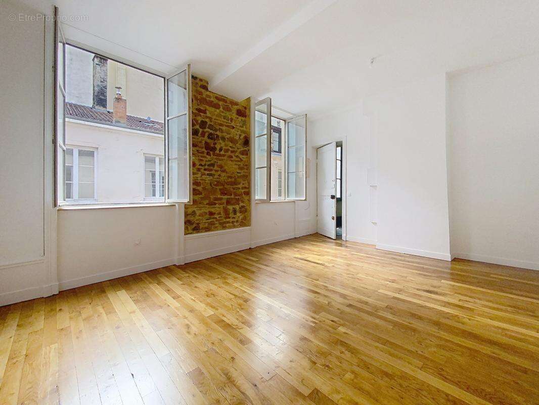 Appartement à LYON-2E