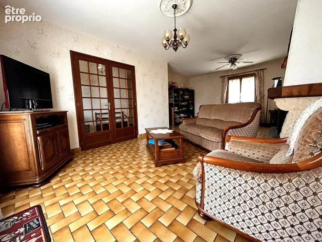 Maison de plain-pied - 4 chambres - garage - - photo 2