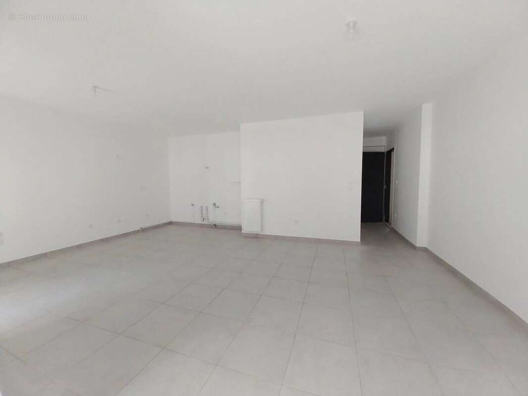 Appartement à COGNIN-LES-GORGES