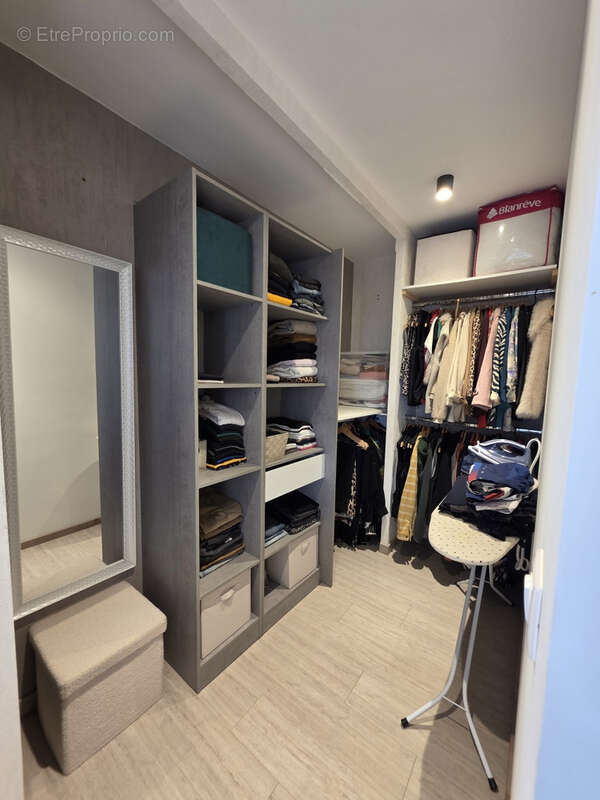 Maison à SAINT-GEORGES-DE-MONS