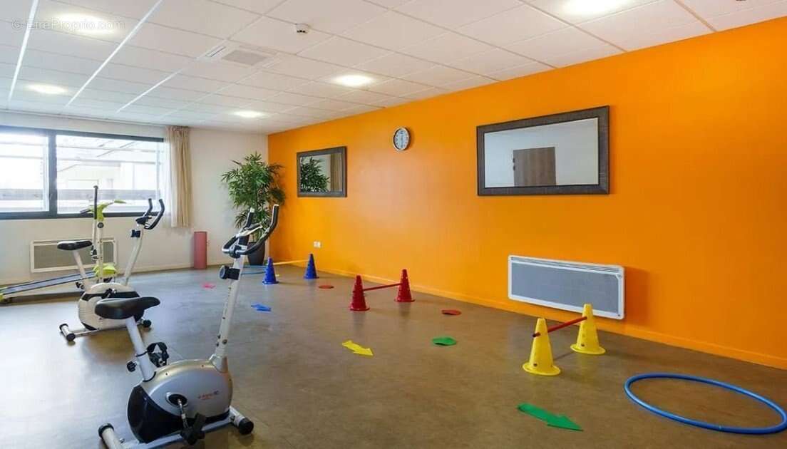 INVESTISSEMENT LOCATIF  TARBES  Résidence Seniors Les Templitudes de Tarbes - 5,62 % de rentabilité - photo 11