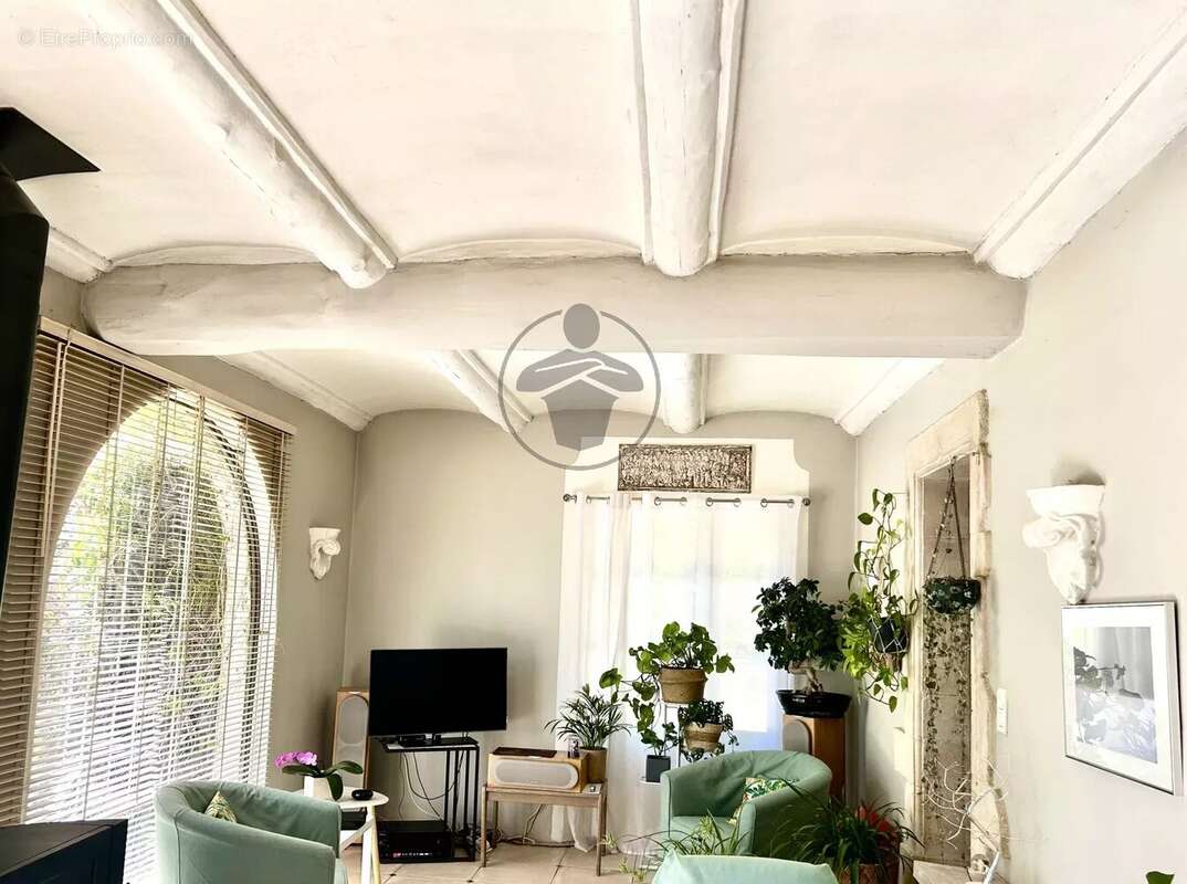 Maison à UZES