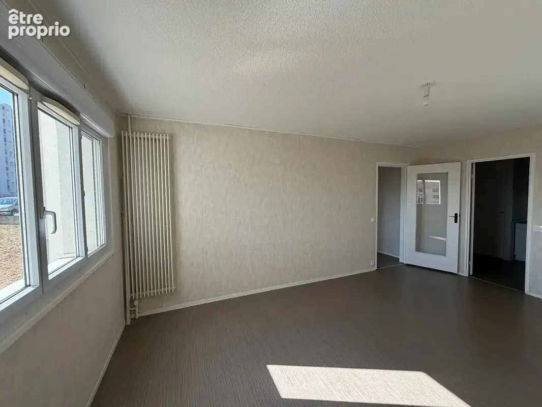 Clermont-Ferrand - Appartement 2 pièce de 50 m² avec parking - photo 3