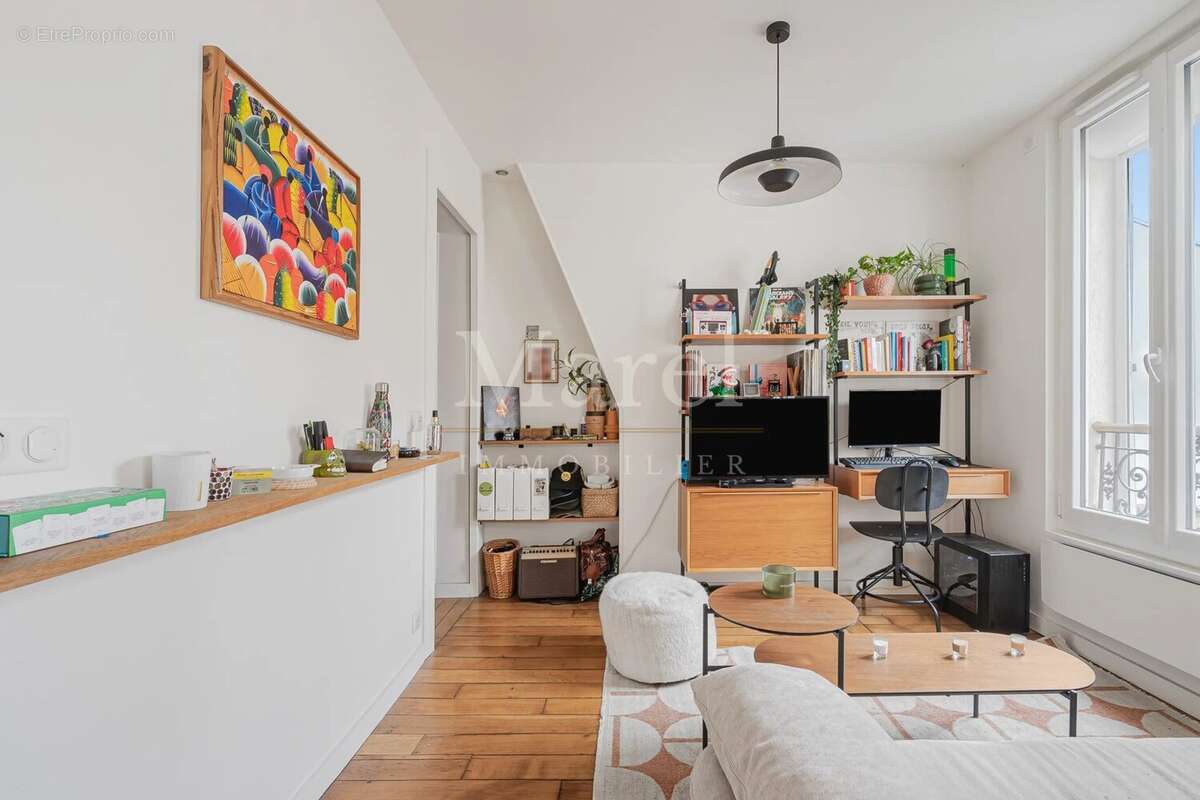 Appartement à PARIS-19E