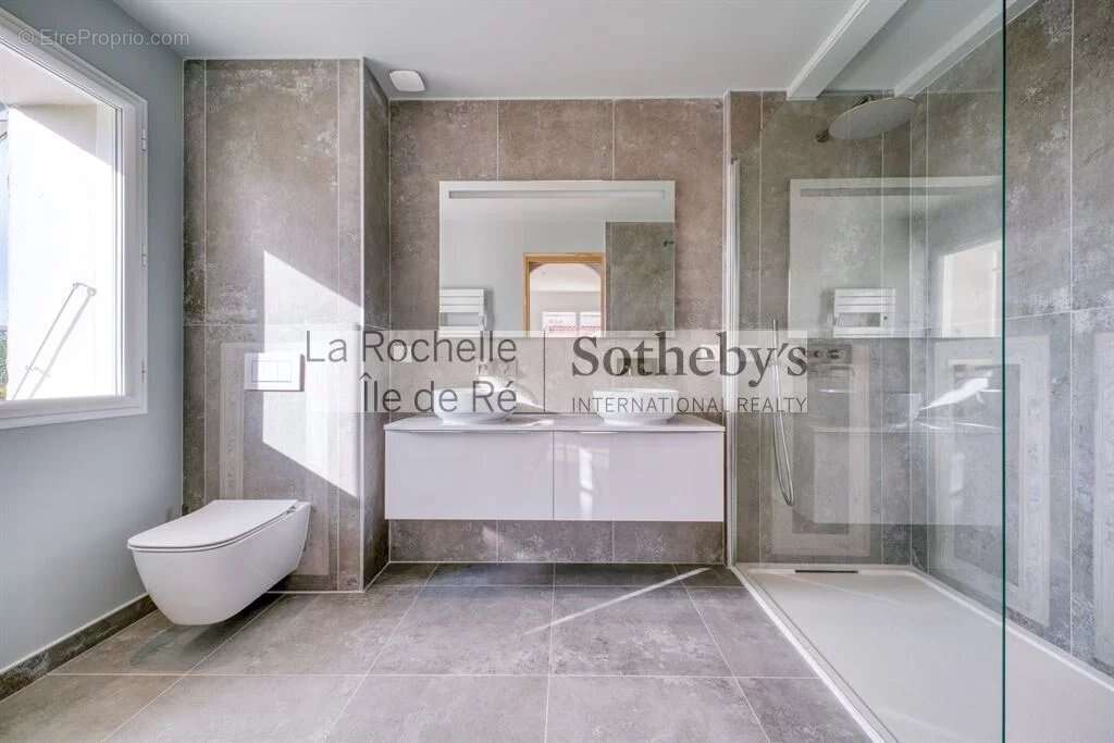 Maison à LA ROCHELLE