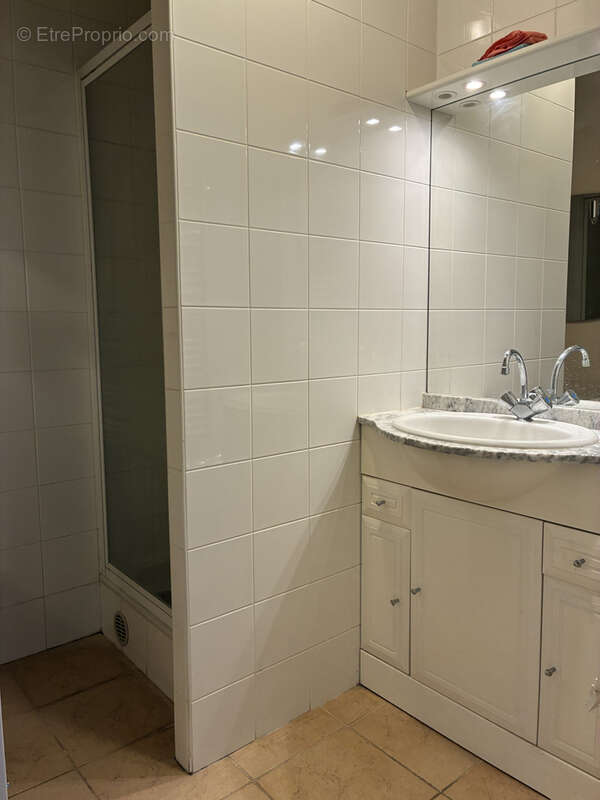 Appartement à MONTROUGE