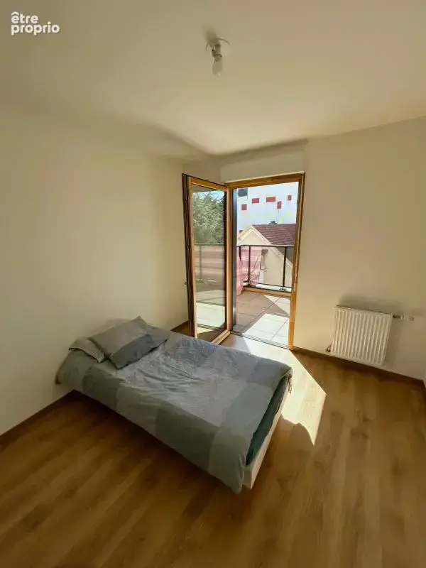 EXCLUSIVITÉ – Appartement T3 avec balcon et terrasse – Vénissieux, proche tramway - photo 4