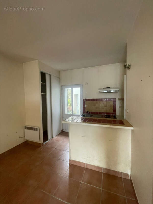 Appartement à SAINT-JEAN-DE-LA-RUELLE