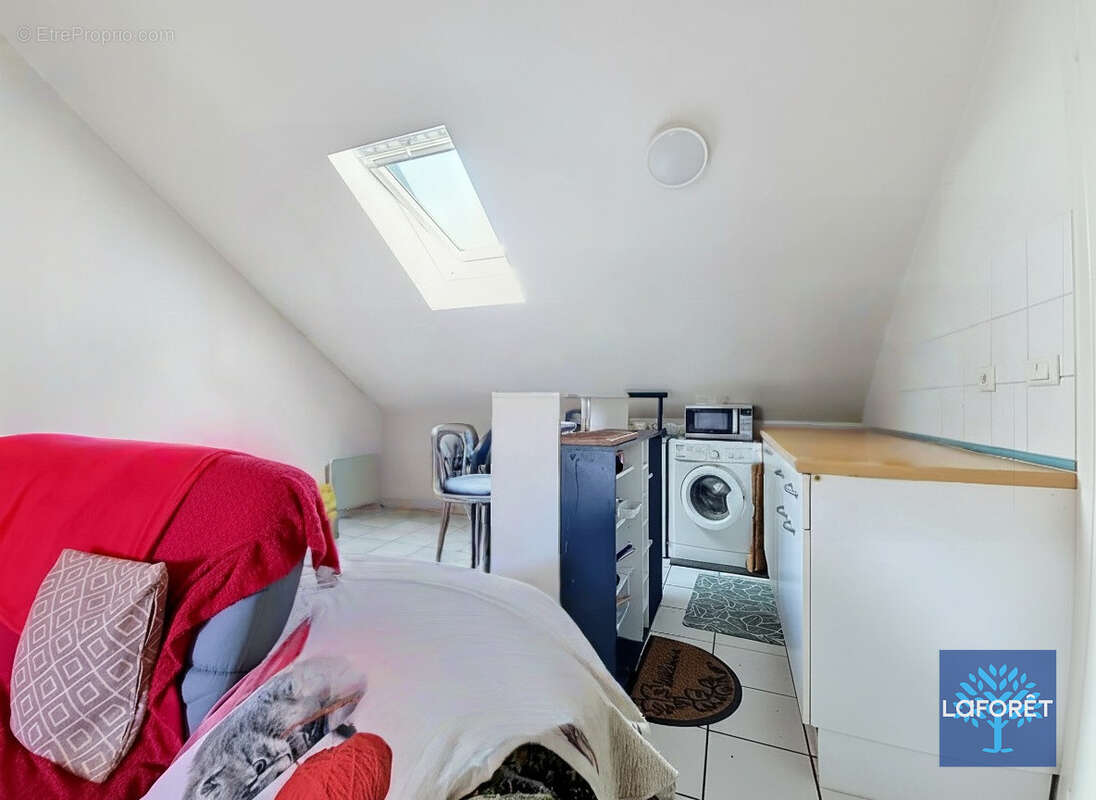 Achat appartement La Roche-sur-Yon Investissement locatif Vendée, Studio loué Place Napoléon - photo 7