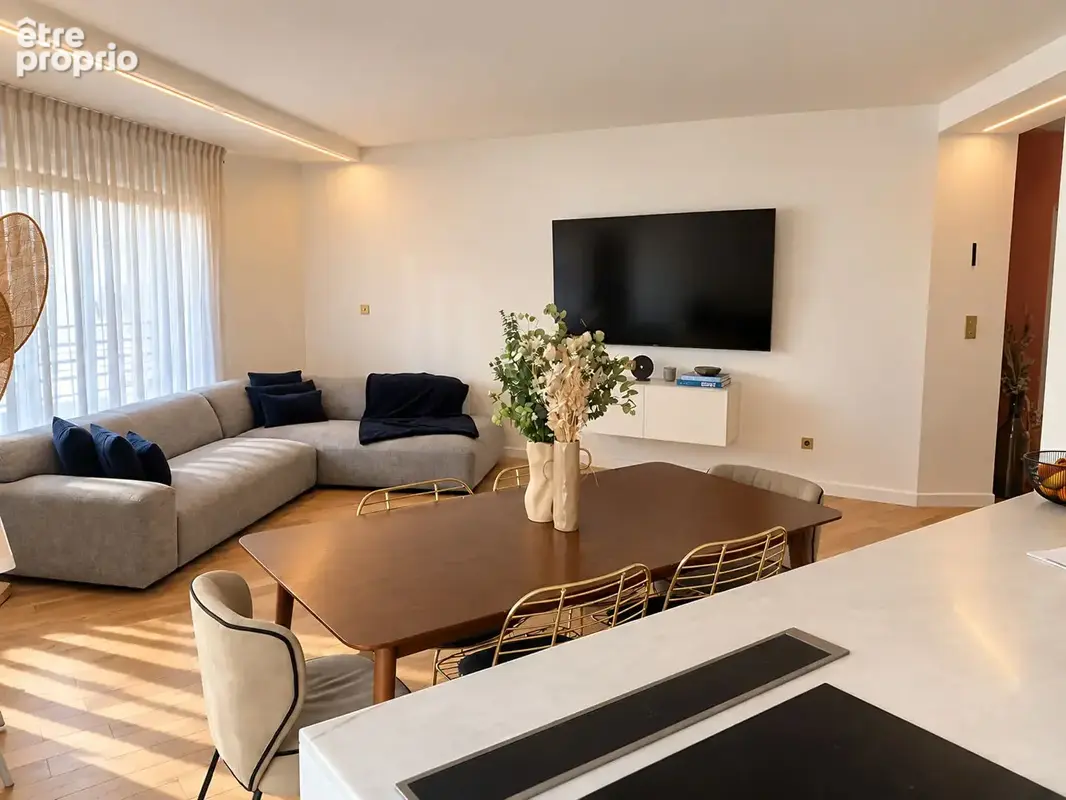 Lyon 6, Parfait état, Balcon, 116.05m² - photo 6