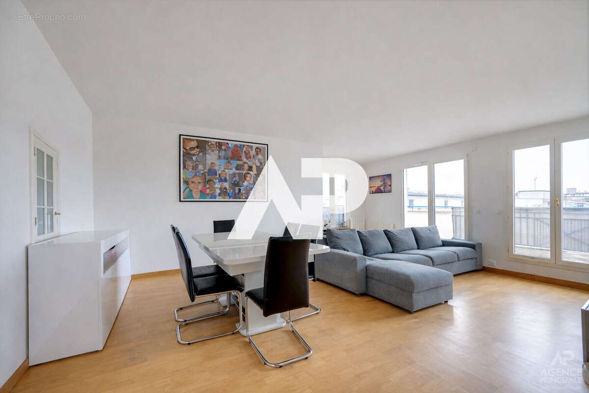 Appartement à RUEIL-MALMAISON