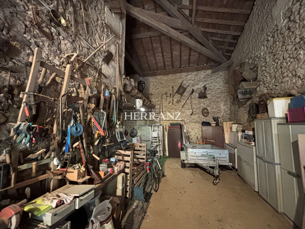 Maison à DARDENAC
