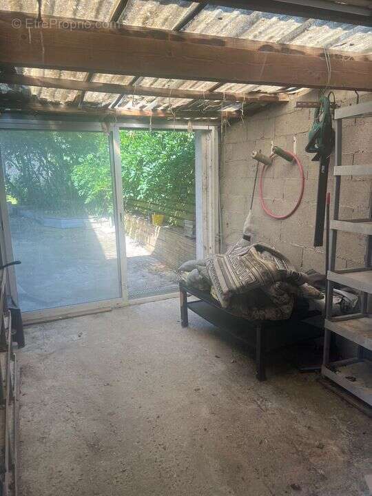 Grande maison familiale F6 avec piscine, jardin et garage - photo 2