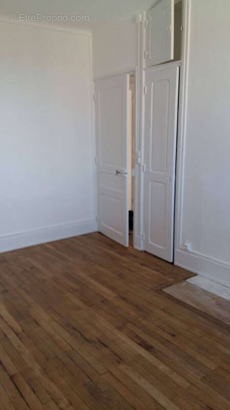 Appartement à PARAY-LE-MONIAL