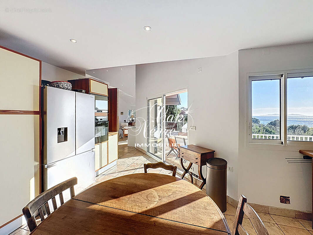 Maison à RAYOL-CANADEL-SUR-MER