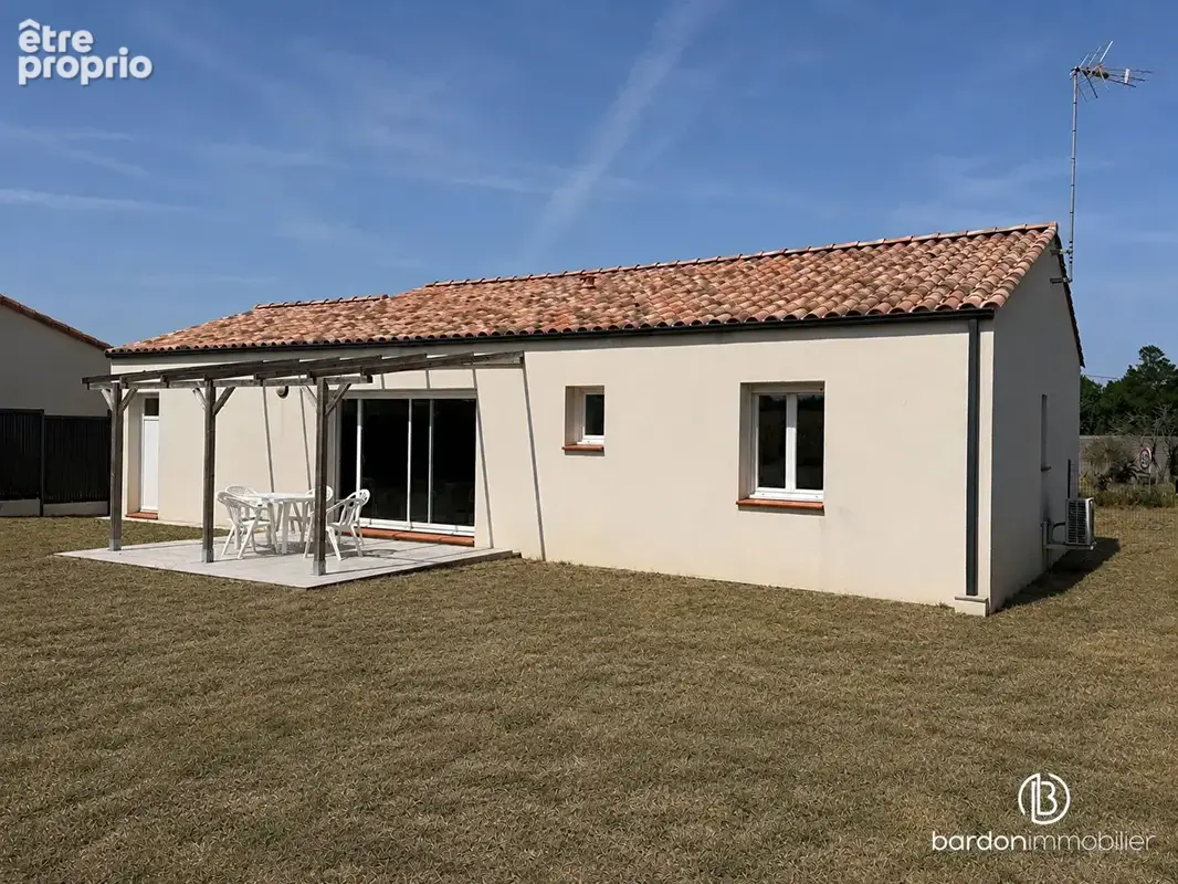 Maison Saint Maixent Sur Vie 5 pièce(s) 86.5 m2 - photo 2