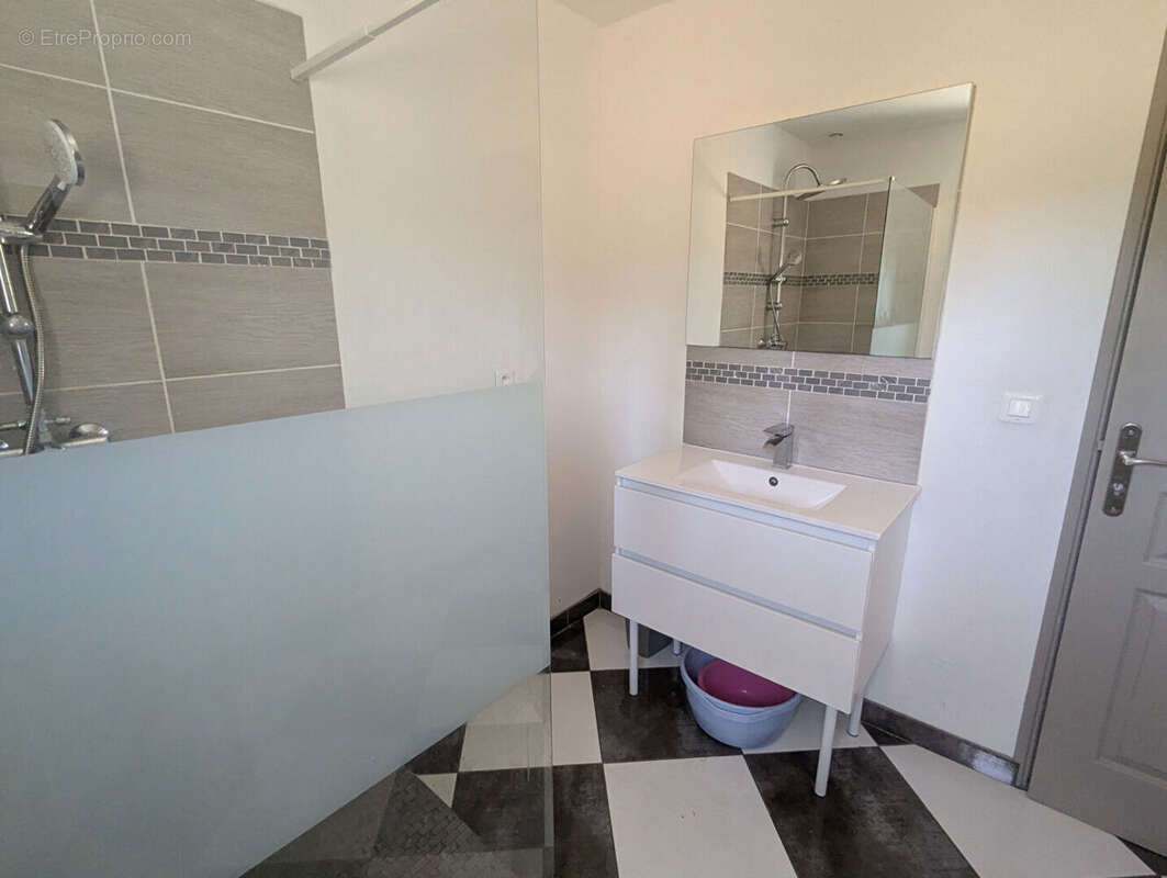 Maison Saint Eloi 4 pièce(s) 90 m2 - photo 11