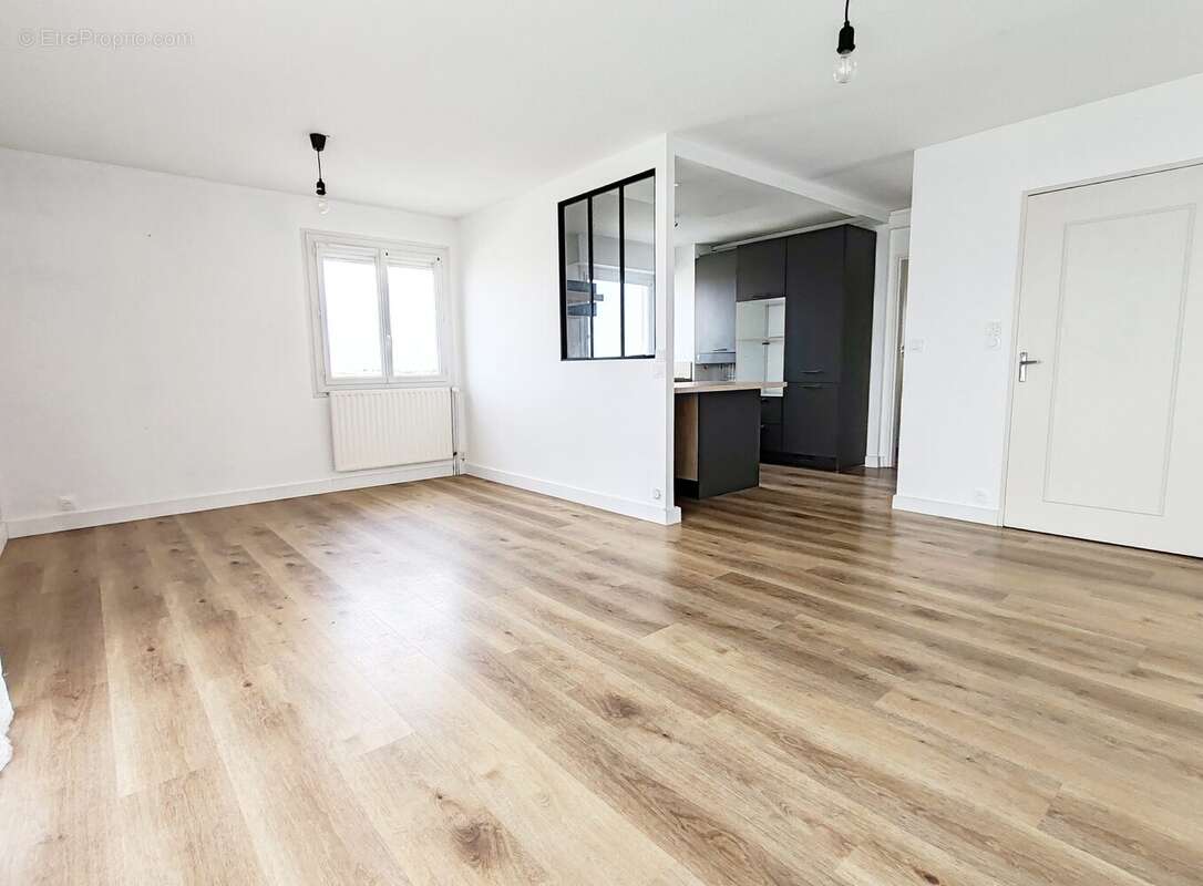 Appartement 79 m² à Angers  - photo 4
