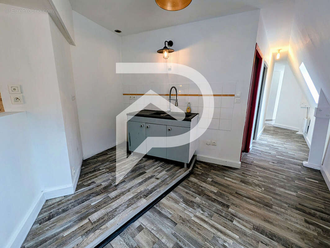 Appartement à MERU