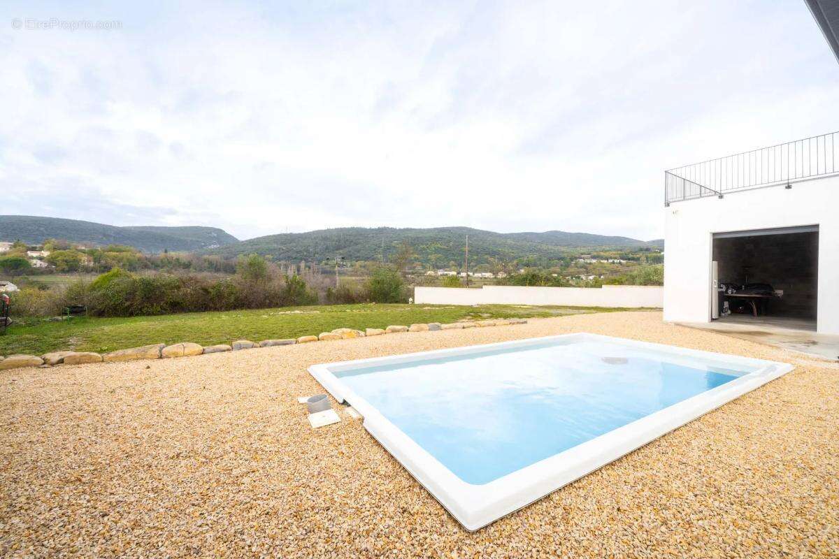 Maison à MOULES-ET-BAUCELS