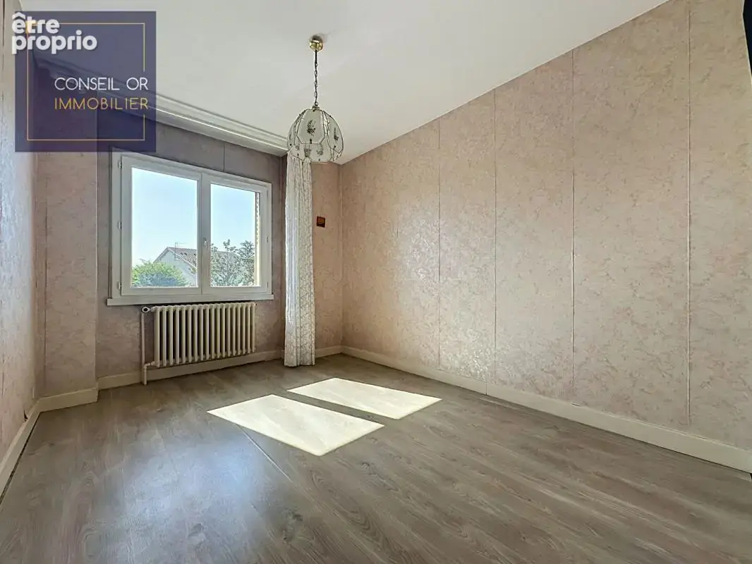Maison Saint Genis Laval 4 pièce(s) 165 m2 - photo 10