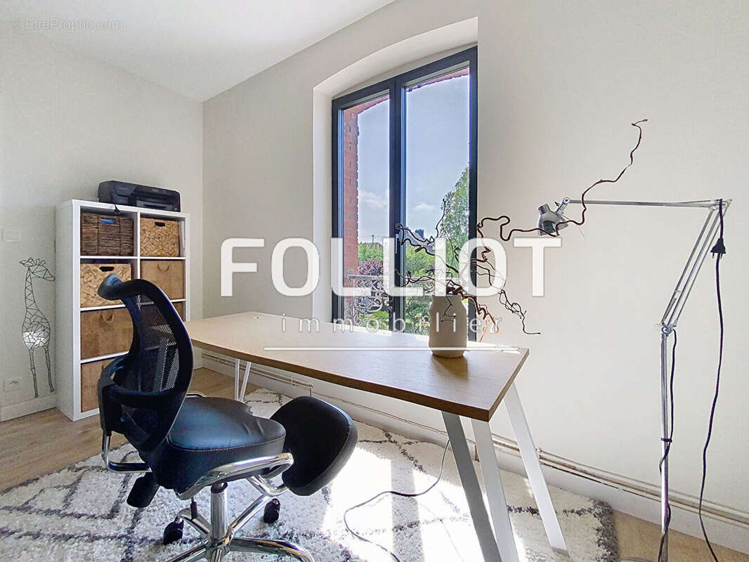 Maison à SAINT-MARTIN-DES-BESACES