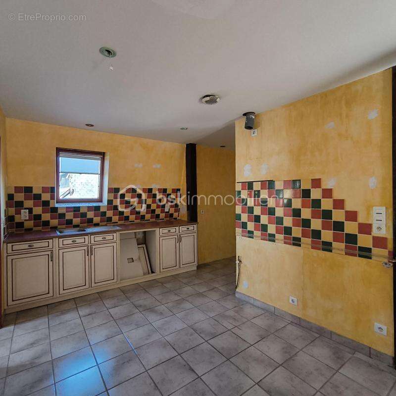 Appartement à FOUGERES