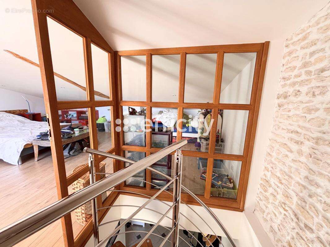 Maison 193 m² à Dompierre-Sur-Mer  - photo 8