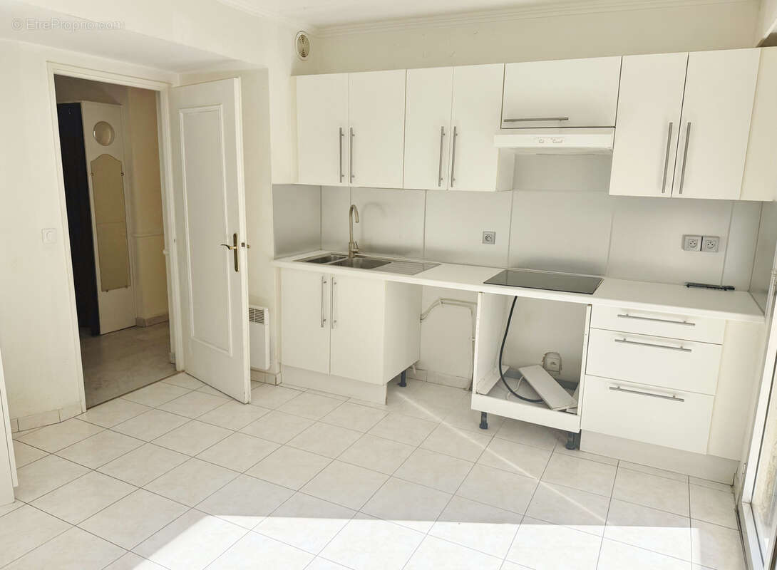 Appartement à SAINT-RAPHAEL