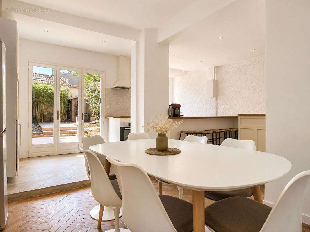 Vente Maison 190m2 BORDEAUX (33800) - photo 5