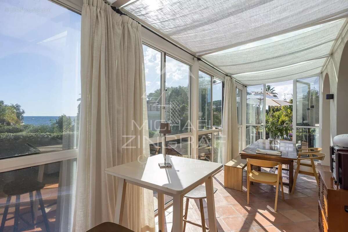 Maison à ANTIBES