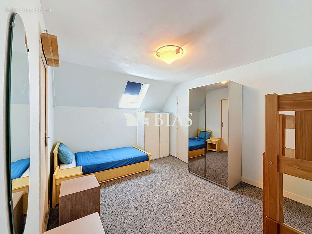 Maison 166 m² à Pont-L'eveque  - photo 8