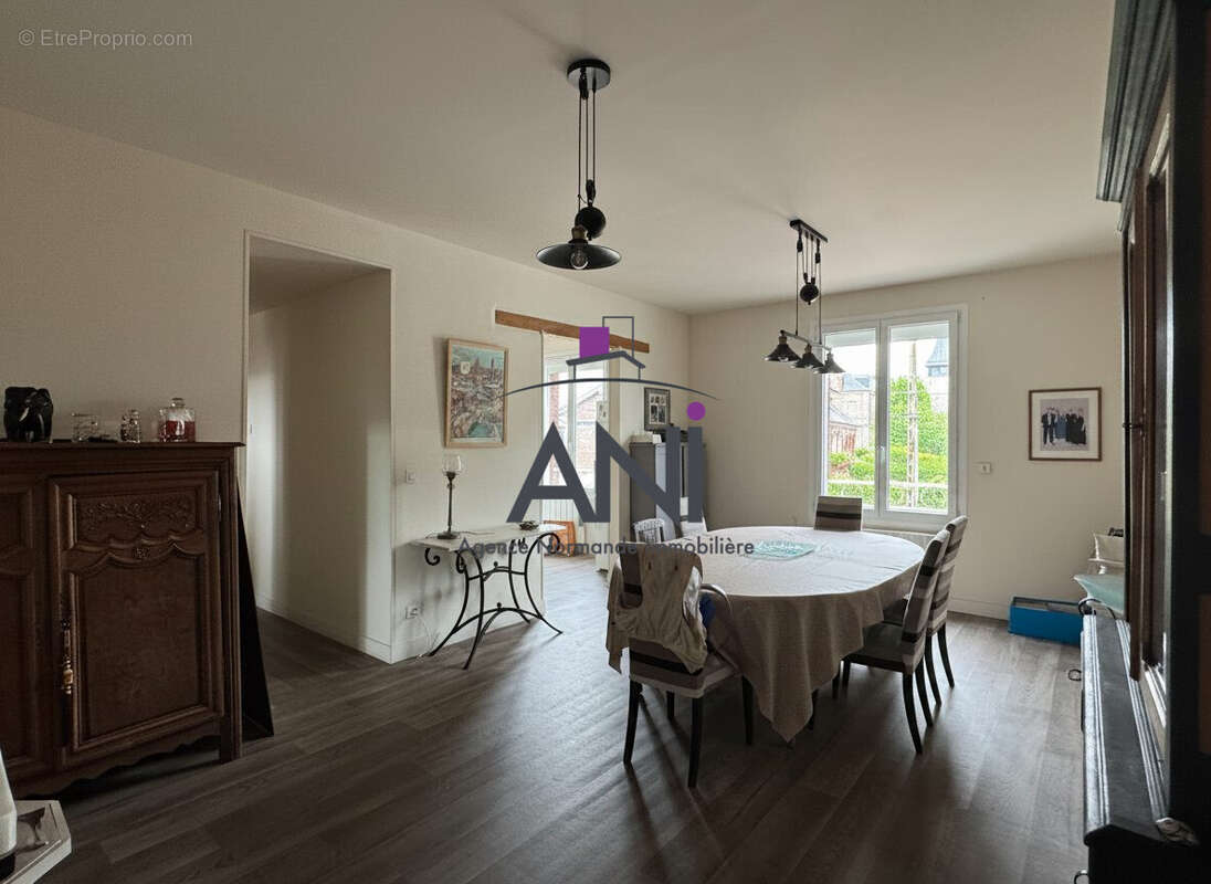 Appartement à GREGES