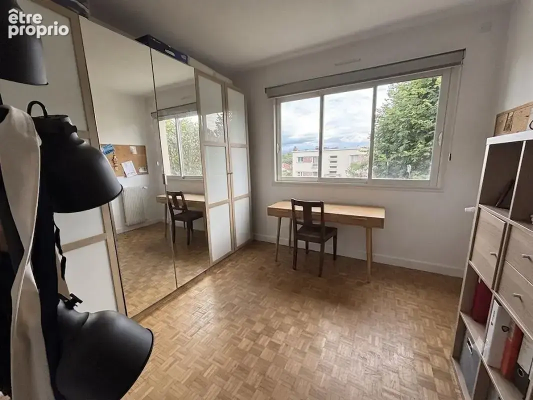 Coup de cœur assuré à Billère pour ce T3 lumineux, balcon,garage et cave - photo 10